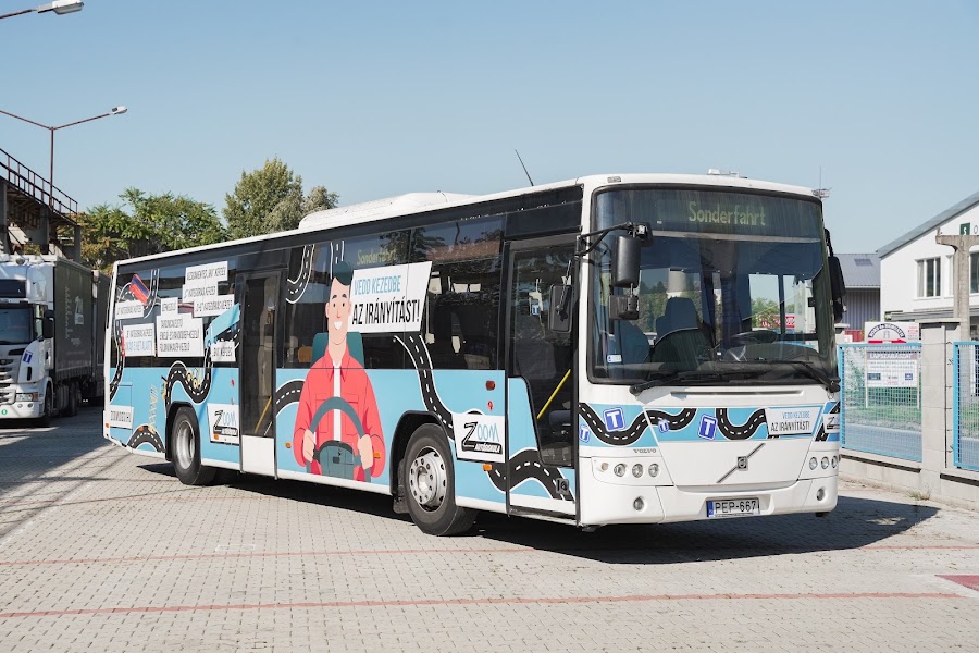 A Zoom oktatóbusza